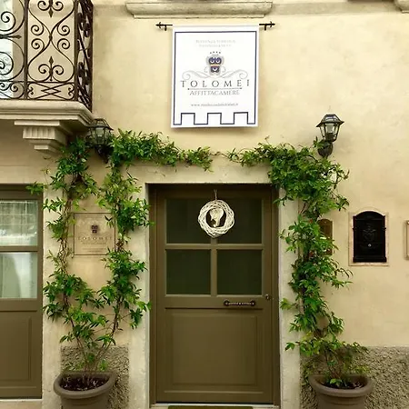 Residenza Dei Tolomei Apartman